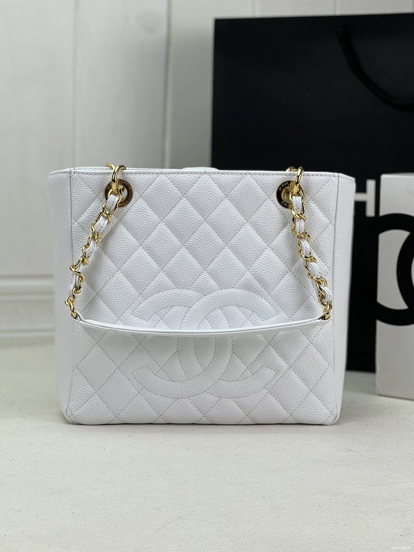 First Bag Ru Petit Shopping PST Tote CHANEL 0808